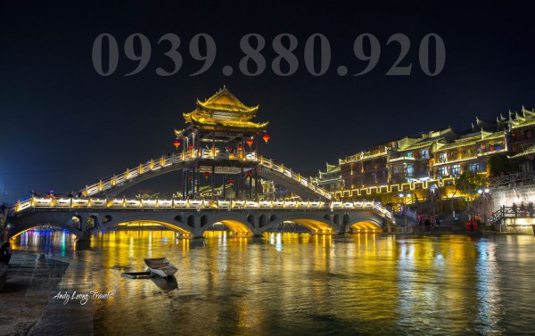 Tour Trung Quốc 5 Ngày 4 Đêm: Phượng Hoàng Cổ Trấn Trương Gia Giới Thiên Môn Sơn