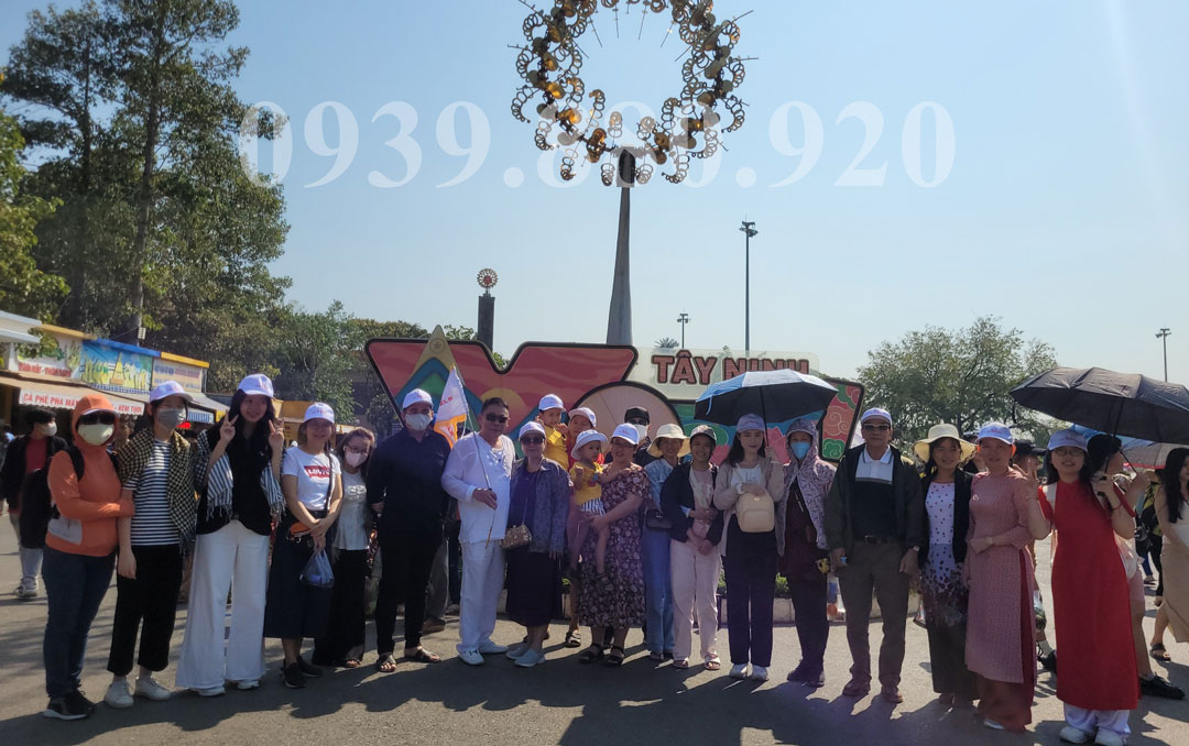 Tour Núi Bà Đen Tây Ninh Lễ 30/4 - Hình 1