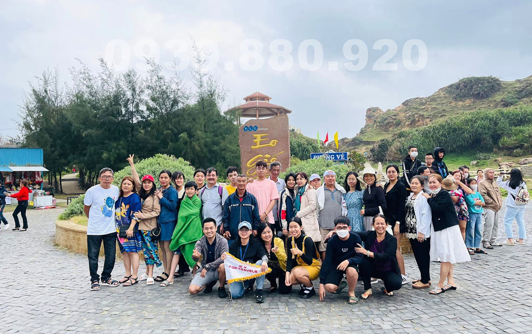 Tour Quy Nhơn Hòn Khô Phú Yên 3 Ngày 3 Đêm Từ Tp.HCM - Hình 1