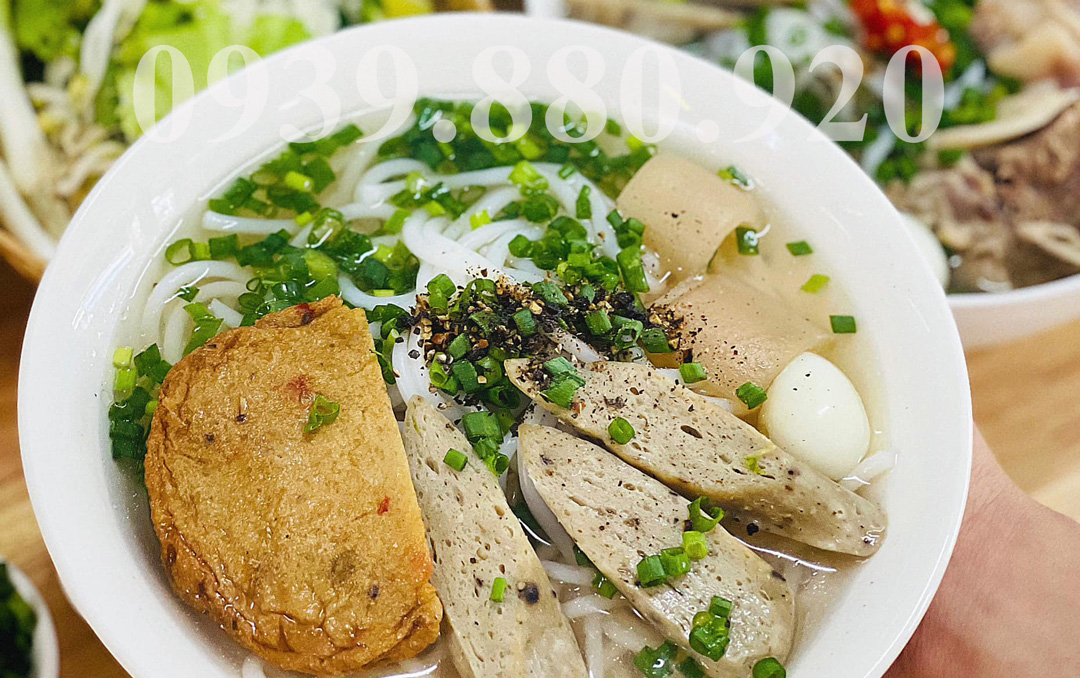 Bánh Canh Chả Cá Bình Hưng - Hình 3