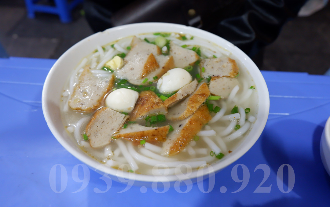 Bánh Canh Chả Cá Lagi - Hình 1