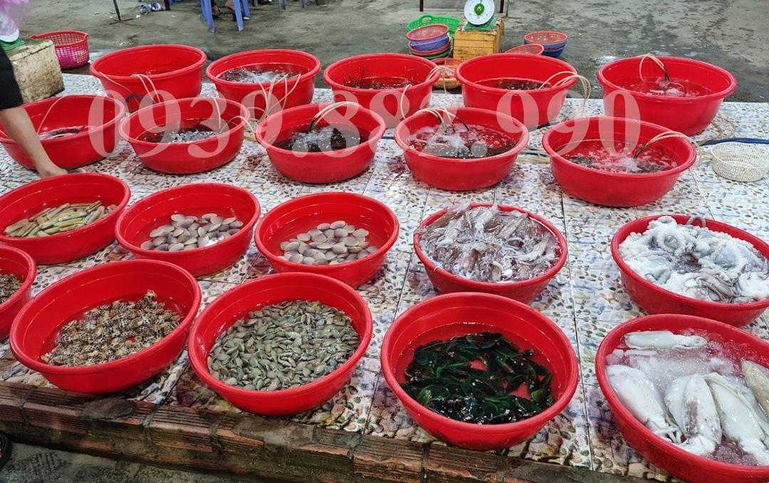 Vựa hải sản Hồ Tràm - hình 2