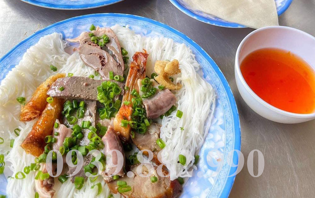 Bánh Hỏi Lòng Heo Phan Thiết - Hình 1