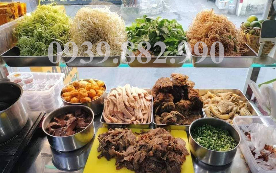 Bún Bò Huế Sài Gòn - Hình 3